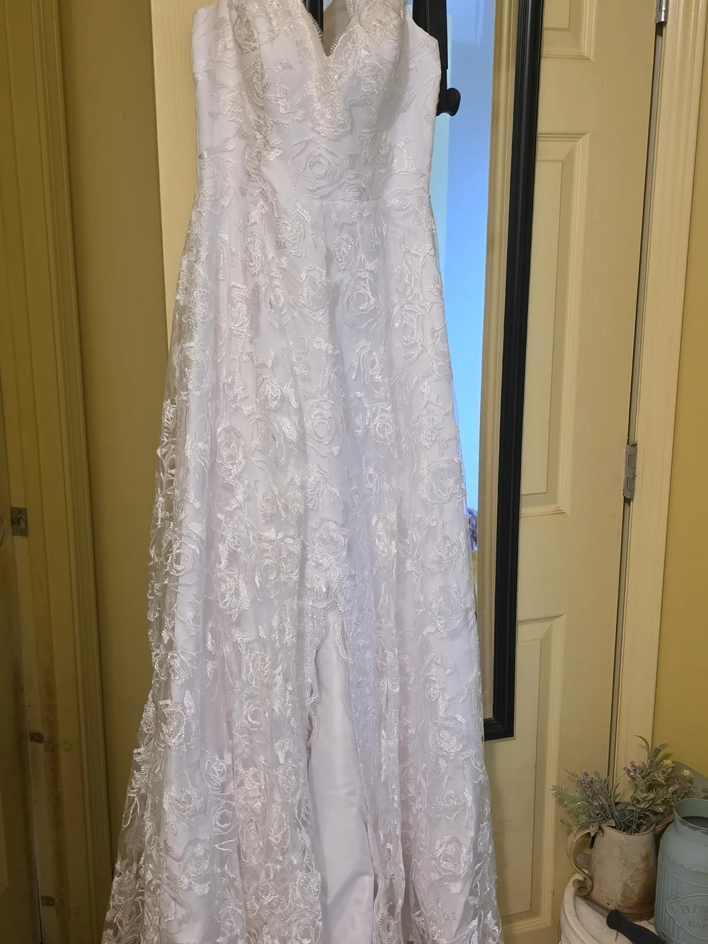 N/A elegant white